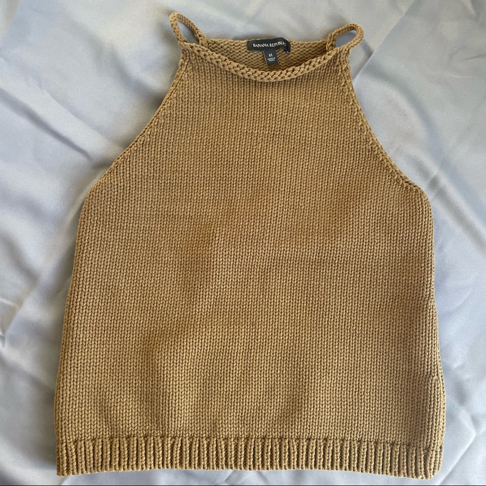 banana republic (M)